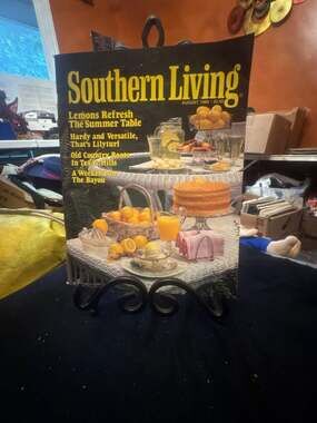 Southern Living Magazine August 1985 Edition